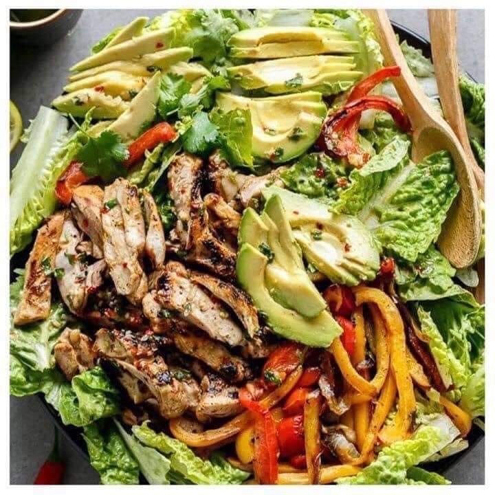 Grilled Chili Lime Chicken Fajita Salad