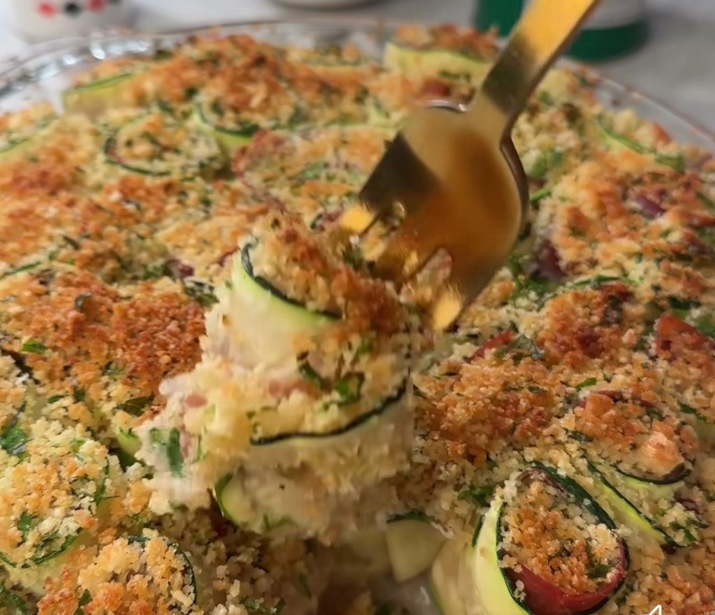 ZUCCHINI ROLL BAKE